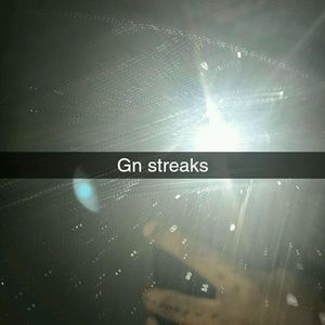 Meet your Posher, Queen